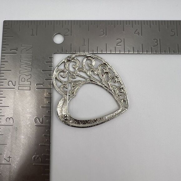 Silver Foiled Art Nouveau Openwork Filigree Spiral unmarked heart brooch pin - Picture 4 of 5